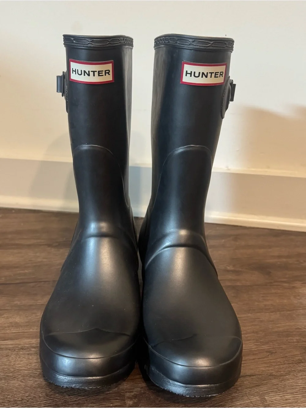 Hunter Mid Rain Boot with Beige Interior and Black Logo
